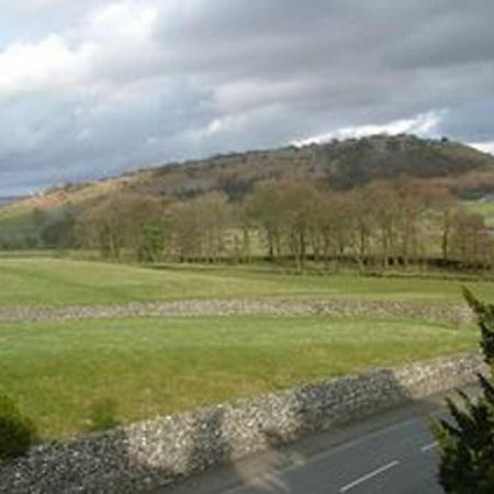 5 Star Cottage On The Green With Log Burner - Dog Friendly Austwick Bagian luar foto
