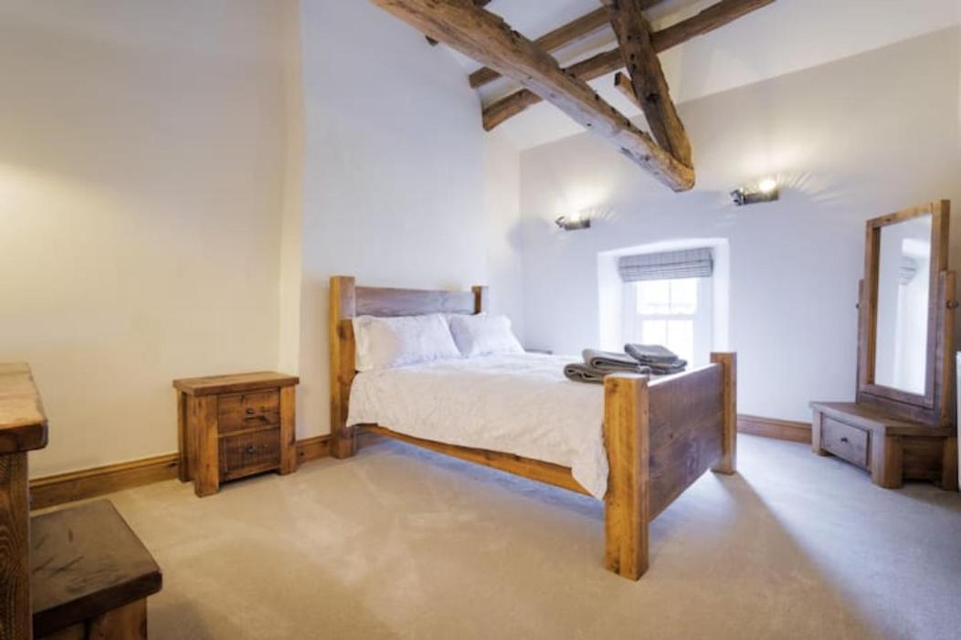 5 Star Cottage On The Green With Log Burner - Dog Friendly Austwick Bagian luar foto